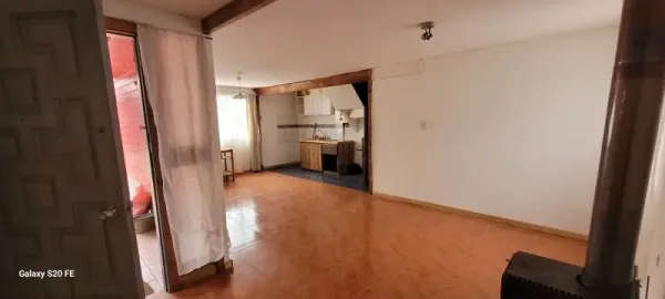Casa en venta en Villa Todos Los Santos, Villarrica, con 2 dormitorios — foto 2/6