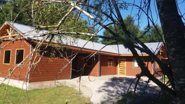 Parcela de 5.000 m² con casa y cabaña en condominio Río Azul, Villarrica — foto 2/8