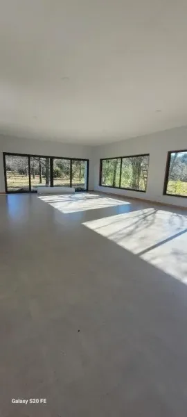 Casa estilo mediterráneo de 380 m² en parcela de 5.200 m², condominio Puerta del Sol, Villarrica — foto 4/13