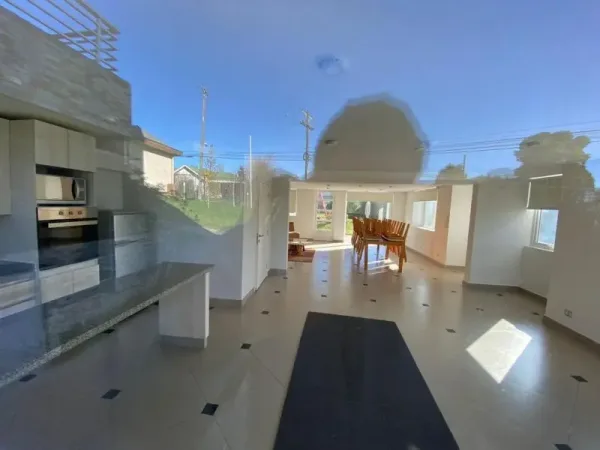 Departamento en venta de 72 m² en condominio Altos de Villarrica, a cinco cuadras del centro — foto 2/14