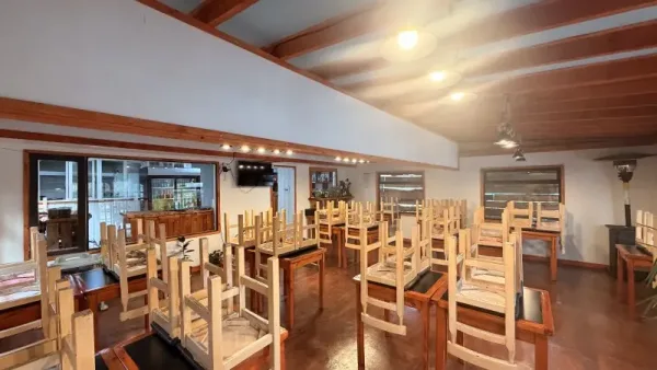 Derecho a llave de restaurante en Arturo Prat, Villarrica, 155 m² habilitados — foto 2/13