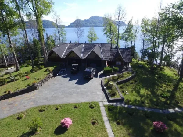 Casa de 270 m² a orillas del lago Calafquén, camino Lican Ray-Coñaripe