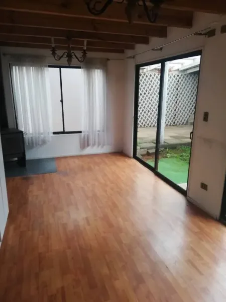Casa amplia en arriendo en Villarrica, con 4 dormitorios y patio techado — foto 5/10
