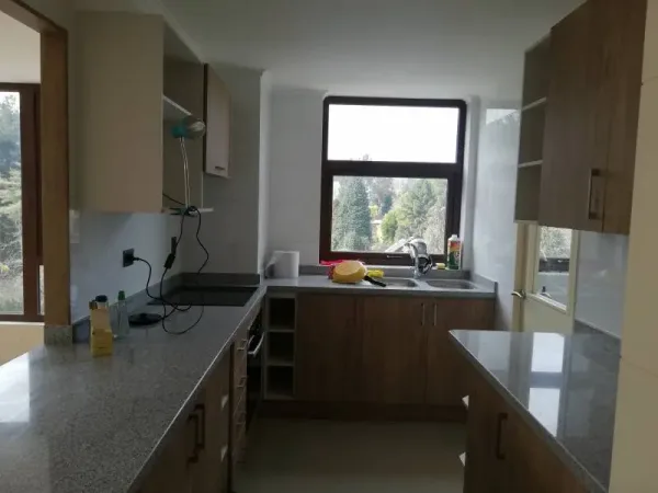 Departamento de 80 m² en arriendo por año corrido, con 3 dormitorios — foto 2/4