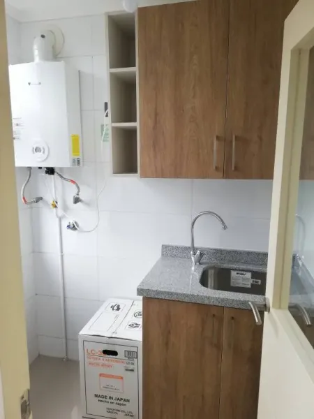 Departamento de 80 m² en arriendo por año corrido, con 3 dormitorios — foto 3/4